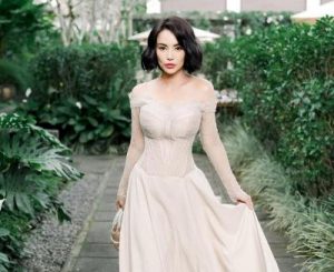 Rahasia Kekayaan Dearly Djoshua: Lebih dari Sekedar Kecantikan!