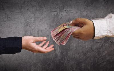 Rahasia di Balik Amarah Si Penghutang: Mengapa Mereka Begitu Galak Saat Ditagih? 1 Rahasia di Balik Amarah Si Penghutang: Mengapa Mereka Begitu Galak Saat Ditagih?