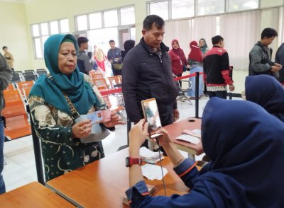 BSU Rp600 Ribu Belum Cair? Ini 3 Hal yang Bikin Gigit Jari! 1 BSU Rp600 Ribu Belum Cair? Ini 3 Hal yang Bikin Gigit Jari!