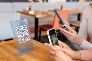 Dompet Digital RI Mendunia! QRIS Merambah India & Arab Saudi?