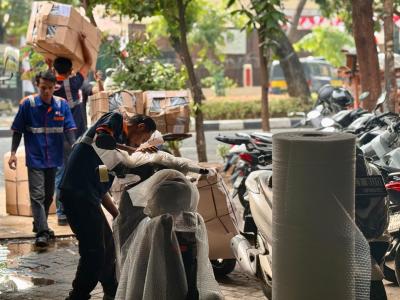 Terungkap! Jurus KAI Logistik Amankan Distribusi Nataru 2025/2026