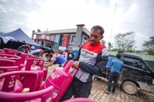 Dapur Umum Korban Banjir Sumatera Tetap Ngebul! Pertamina Ungkap Bantuan Krusial Ini