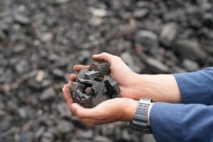 Terungkap! Ekspor Batu Bara RI Anjlok 19,7%, Rp409 T Melayang?