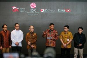 Terkuak! Efek Mengejutkan Mundurnya Bos BEI & OJK pada IHSG