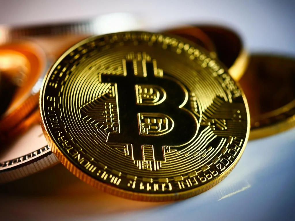 Bitcoin Menguat ke US$63.107: Tanda-Tanda Kebangkitan atau Sekadar Jeda Sementara?