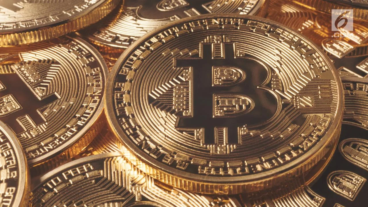 Bitcoin Tahan Banting di US$62.000, Penguatan Tipis 0,33% Dimulai: Analisa Harga BTC Hari Ini