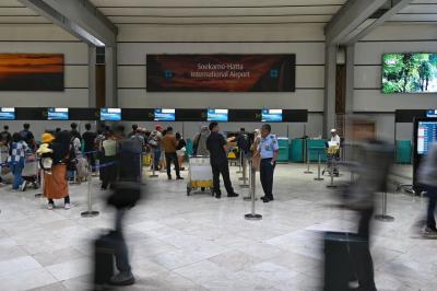 Erupsi Anak Krakatau Lumpuhkan Soetta, Kerugian Capai Rp40 Miliar! 1 Erupsi Anak Krakatau Lumpuhkan Soetta, Kerugian Capai Rp40 Miliar!