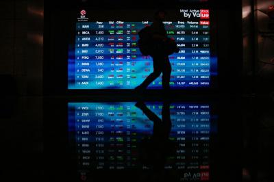 IHSG Terancam Merah Pekan Depan, Investor Waspadai Ini!
