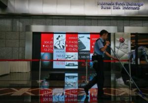 IHSG Terjun Bebas! Hilang Rp721 Triliun dalam Sepekan