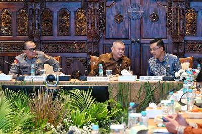 Poros Informasi 10 KRL Bekas Jepang Masuk RI, Menhub Buka Suara!